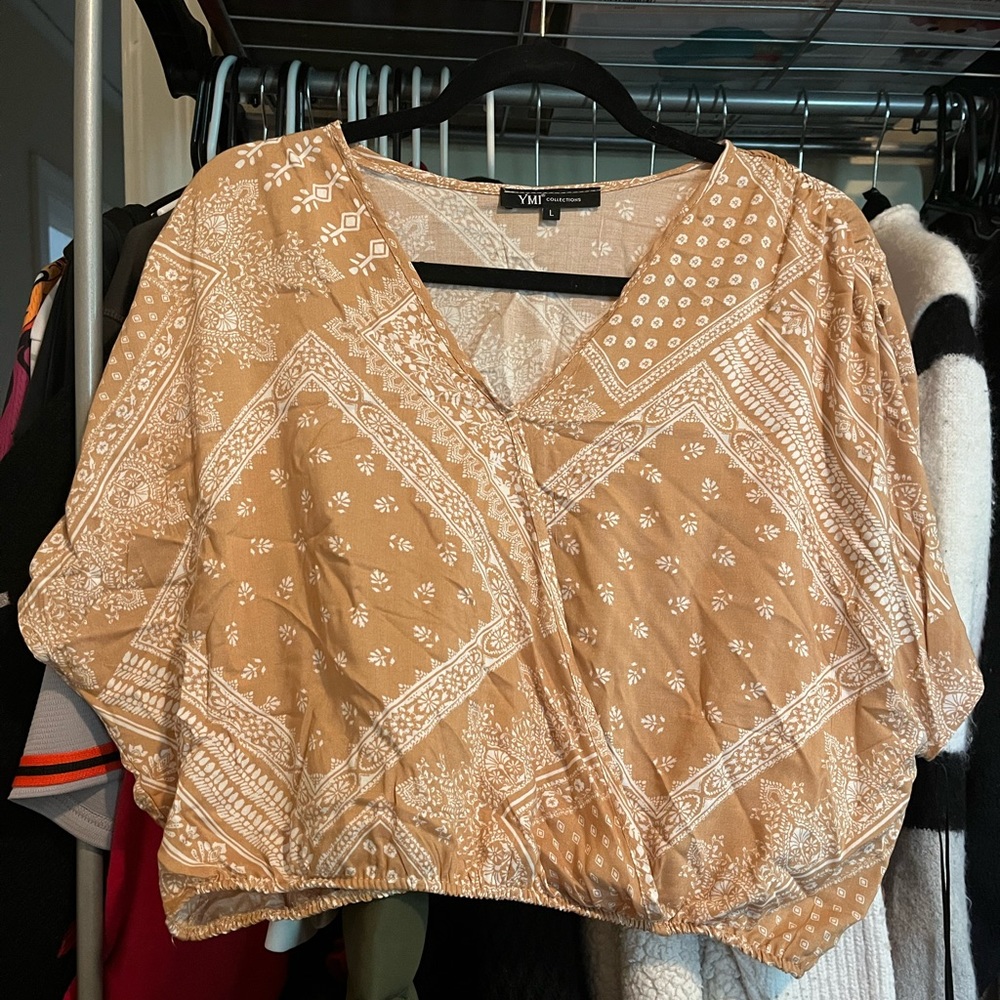 BRAND NEW Women’s Top